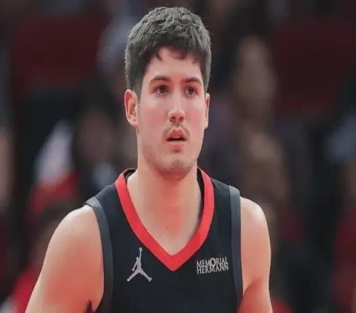 首發(fā)7勝2負(fù)！我太需要謝潑德，烏度卡說(shuō)出心里話，杜蘭特成受益者