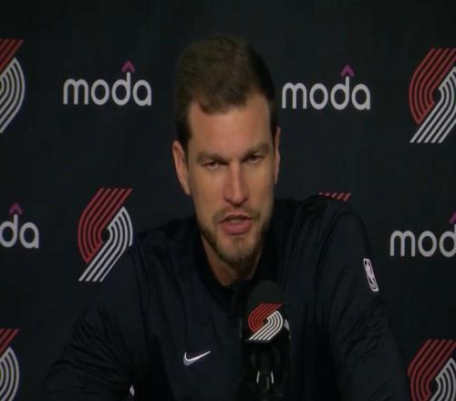 斯普利特：我們下半場展現(xiàn)出了韌性，但還有很多錯(cuò)誤需要調(diào)整