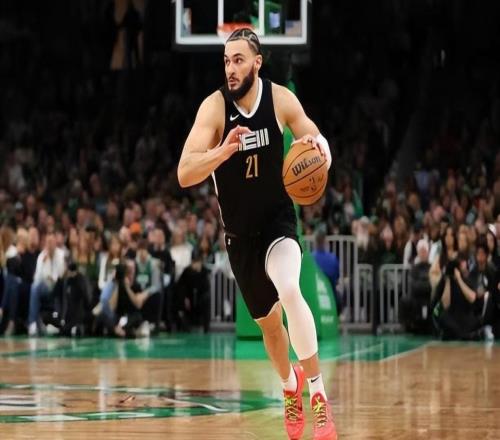 掘金用雙向合同簽下前灰熊首輪秀，本賽季他在發(fā)展聯(lián)盟表現(xiàn)一般