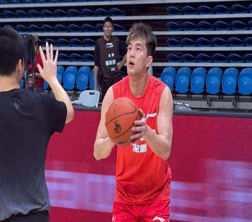 廣州山東補(bǔ)賽賽前！郭艾倫復(fù)出，徐昕強(qiáng)化中投尋求蛻變！