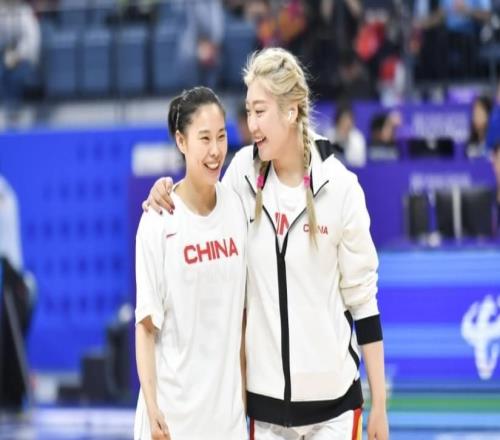 比中國男籃還糟糕女籃后衛(wèi)線全線崩潰：宮魯鳴該考慮召回李夢了