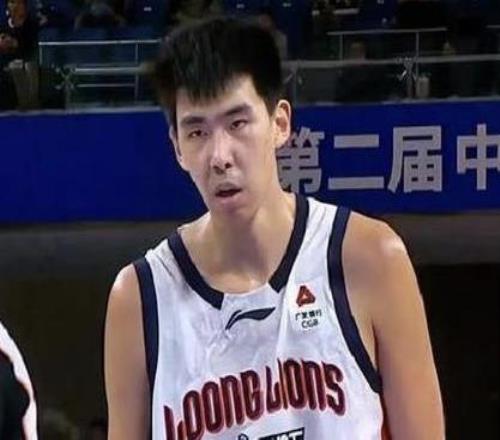 徐昕17分4蓋帽廣州戰(zhàn)勝山東，郭艾倫重傷職業(yè)生涯岌岌可危