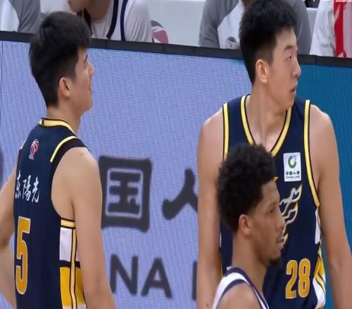 恭喜廣東隊！朱芳雨正式發聲，杜鋒要換掉薩林杰了！