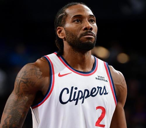 29分8板！23分8板4助！小卡創(chuàng)神級(jí)紀(jì)錄，快船2換5交易大獲成功