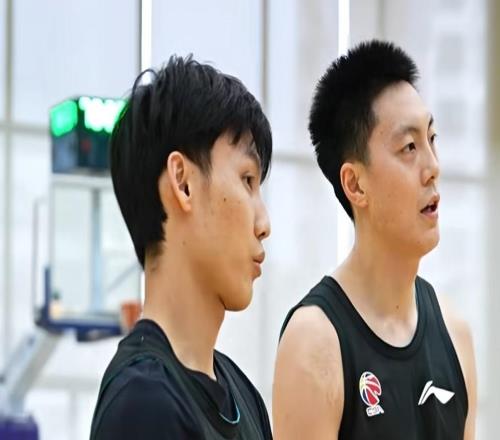 廣東官宣對抗訓練！胡明軒徐杰傷勢無礙，麥考爾崔永熙狀態(tài)拉滿！