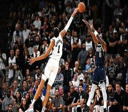 文班談蓋帽：我就喜歡看他們努力半天，最后被我毀掉一天的樣子