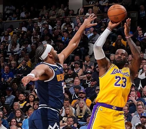 NBA積分榜又亂了！掘金7分險(xiǎn)勝湖人，木狼超火箭排第3，勇士爆冷