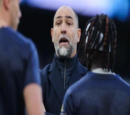 英媒：半場時數(shù)千名熱刺球迷提前離場，保級的信心在逐漸消失