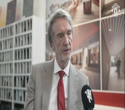 拉爵夏窗砸2億補(bǔ)強(qiáng)曼聯(lián)中場(chǎng)！多打1人仍被紐卡完爆，軟肋暴露無遺