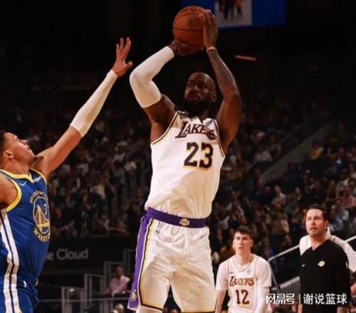 湖人無(wú)緣逆轉(zhuǎn)雷迪克推卸責(zé)任，兩內(nèi)線受傷影響大，對(duì)手陣容更殘缺