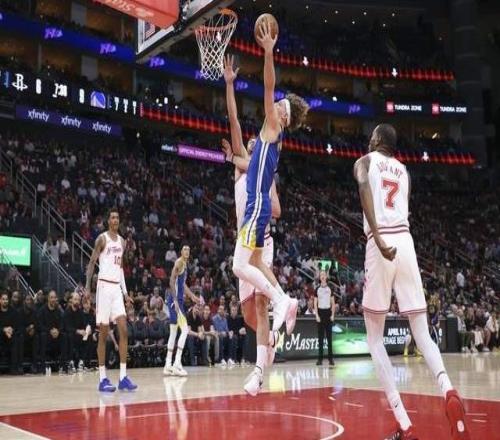 陷低迷！火箭4分落后殘陣勇士：三分球17中5，謝潑德替補11分