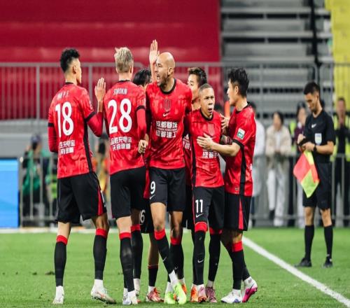 蓉城連續(xù)3年中超開門紅近5個月+10場正賽首勝爭冠5隊中匹馬當先