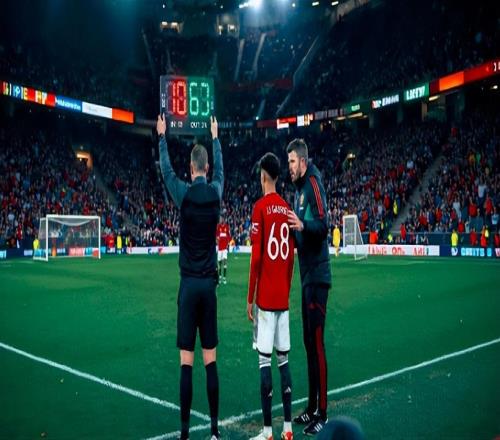 5場(chǎng)7球！曼聯(lián)迎來(lái)新太子，獲拉爵爺認(rèn)可，有望打破隊(duì)史記錄