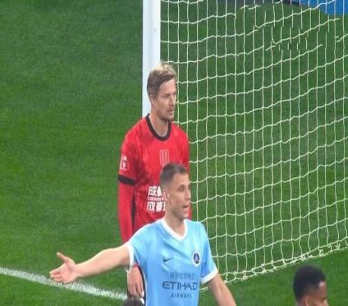 韋世豪有隊長氣質(zhì)，茹薩不比周定洋差，成都外援選對了，有冠軍相