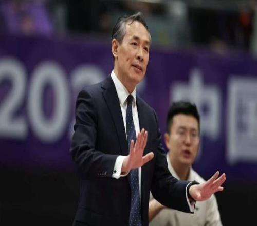 CBA最新消息！郭艾倫或退役，北京首鋼有意騎士舊將