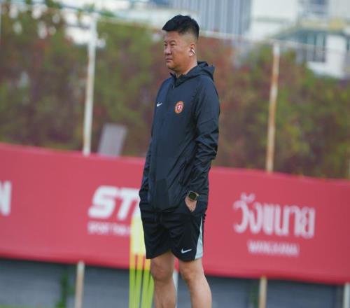 李金羽比遼媒低調(diào)新外援：我們有個(gè)盧卡庫(kù)！田玉達(dá)：爭(zhēng)取首個(gè)3分