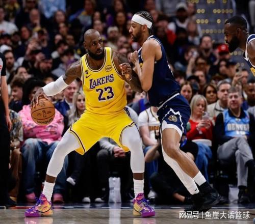 湖人113120掘金！詹姆斯賽后不滿一事，東契奇也應(yīng)該做出兩變化