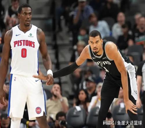 馬刺完勝！文班38+16聯(lián)盟最多，康寧漢姆26+8沒借口，活塞2人受傷