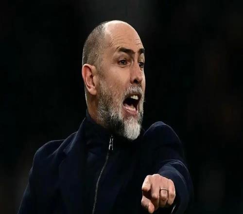 TA：圖多爾并沒有拯救熱刺，球隊如今看起來“烏煙瘴氣”