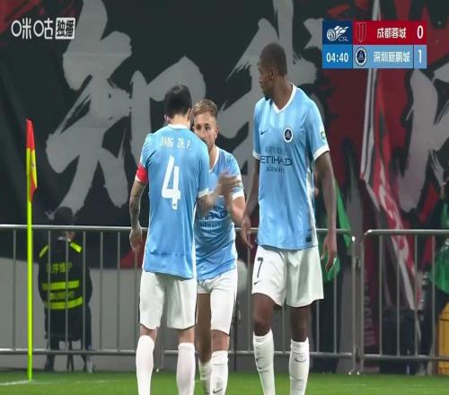 落后、紅牌、反超！中超揭幕戰(zhàn)戲劇性拉滿，蓉城反超，姜至鵬染紅