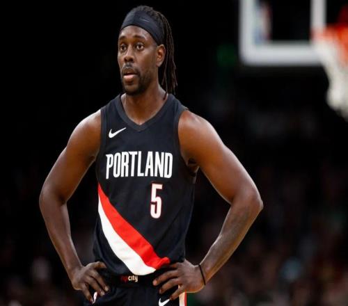 一戰(zhàn)比肩登庫(kù)詹！35歲的霍勒迪，什么水平