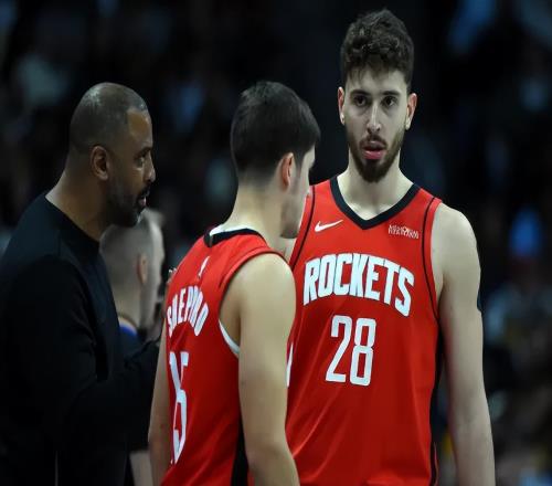 火箭憾負勇士揪出最差之人！20中8+正負值最低，球迷：格林的玩具