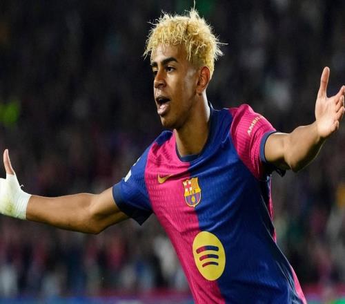 起價(jià)1億歐！巴薩夏窗關(guān)鍵交易浮現(xiàn)，拉波爾塔承諾，輔佐亞馬爾