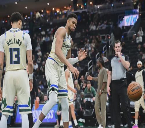 隊(duì)史最差！4場(chǎng)狂輸97分！字母哥再次逼宮雄鹿