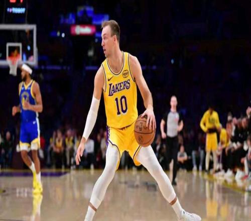 鳥槍換大炮！用廢柴后衛(wèi)換來三分50%神射手，湖人這筆交易太值了