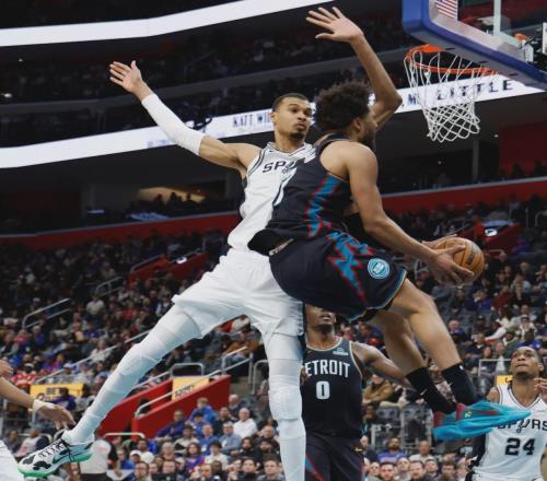 雙殺東部第一！文班38分16板5帽！成為NBA歷史首人