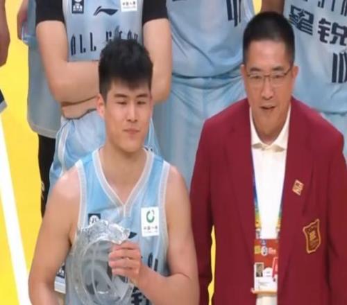陳家政轟26+6奪MVP！星銳隊大勝大學(xué)生聯(lián)隊