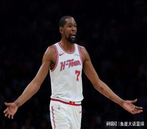 火箭贏球仍暴露兩短板，杜蘭特真無奈！申京28+6該批，烏度卡醒悟