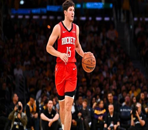 尊重對(duì)手，勇士隊(duì)格林在加時(shí)擊敗火箭隊(duì)后向里德謝潑德致意