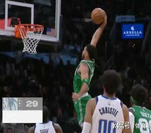 時(shí)隔298天，暴扣+3分一個(gè)不少，狂勝20分，最強(qiáng)的塔圖姆回來(lái)了