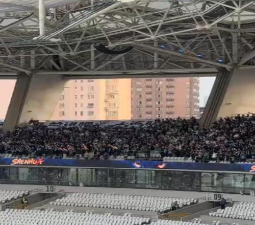 英博首戰(zhàn)告負(fù)，3：5不敵上海申花！李國(guó)旭：失球太快