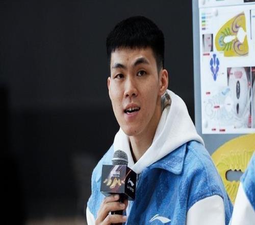 龐崢麟：沒有想到過(guò)第一年就全明星首發(fā)進(jìn)國(guó)家集訓(xùn)隊(duì)心情比較激動(dòng)