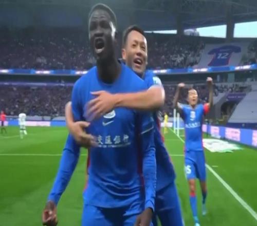 蓋伊+拉唐太嚇人了！英博兩大新援不錯(cuò)球迷：兩隊(duì)門將是戰(zhàn)犯級(jí)別