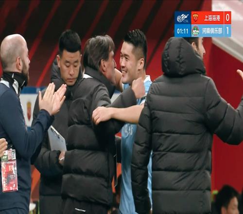 5中門框、3球被吹！中超爆大冷：海港意外輸球，裁判成另類焦點！