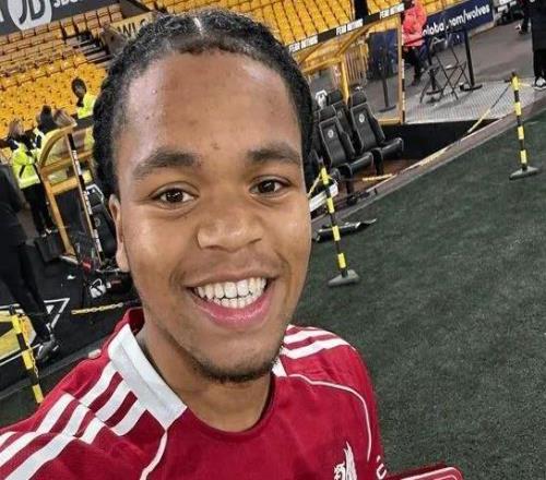 5數(shù)據(jù)全場最高！紅軍17歲小將獲全場最佳神秘內(nèi)切男比他強在哪