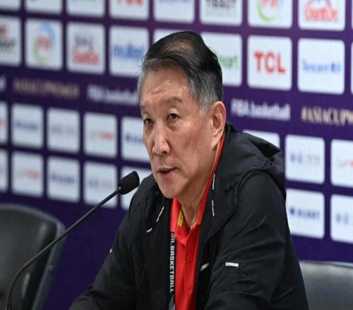 中國女籃兩連勝，收獲三大驚喜！一個頑疾仍未解決，宮魯鳴很頭疼