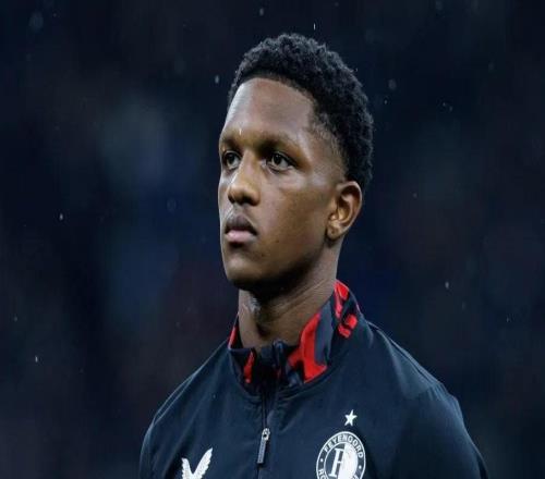 法爾克：費(fèi)耶諾德后衛(wèi)里德仍是拜仁的引援目標(biāo)