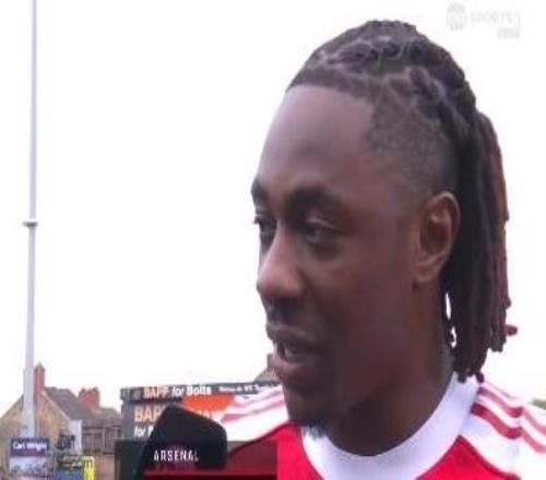 埃澤：現(xiàn)在最重要的是心態(tài)，每場比賽專注于做好該做的事情