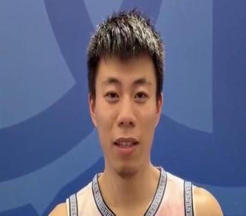 張鎮(zhèn)麟：全明星是送給粉絲的禮物比賽前會聽鳳凰傳奇的歌