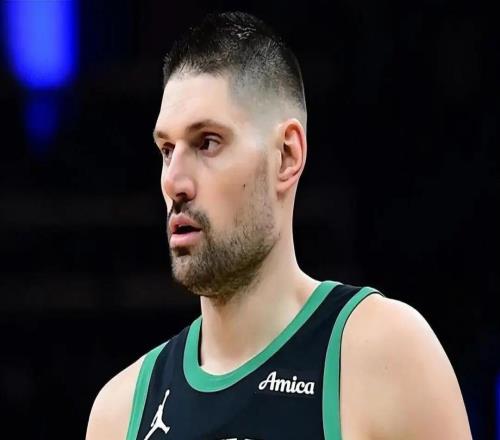 15+12+7！塔圖姆斷腱回歸！復(fù)出1分鐘，他卻骨折...