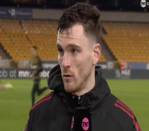 羅伯遜：恩古莫哈表現(xiàn)很出色，他具備成為偉大球員的一切條件