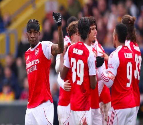 21！4連勝+11場(chǎng)不敗12.7億豪門輪換9人仍晉級(jí)八強(qiáng)四線沖冠