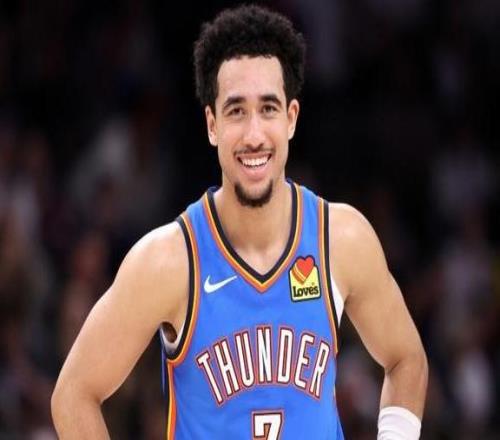 76人棄將成雷霆真香！麥凱恩樂(lè)開花：在這終于能做自己