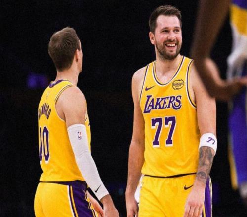 湖人128117步行者！無解的不是贏球，而是東契奇賽后的一番表態(tài)