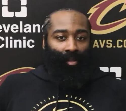 老將的覺(jué)悟！哈登深知職業(yè)生涯進(jìn)入倒計(jì)時(shí)，誓言全力以赴要奪冠