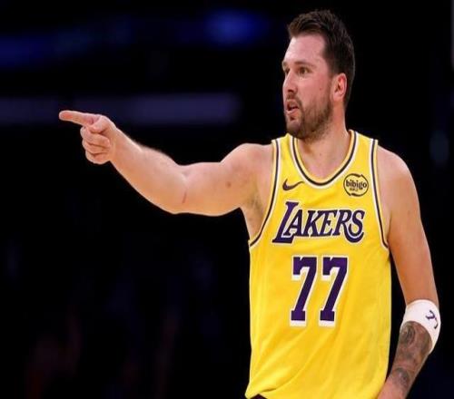 NBA湖人輕取步行者，東契奇單節20+